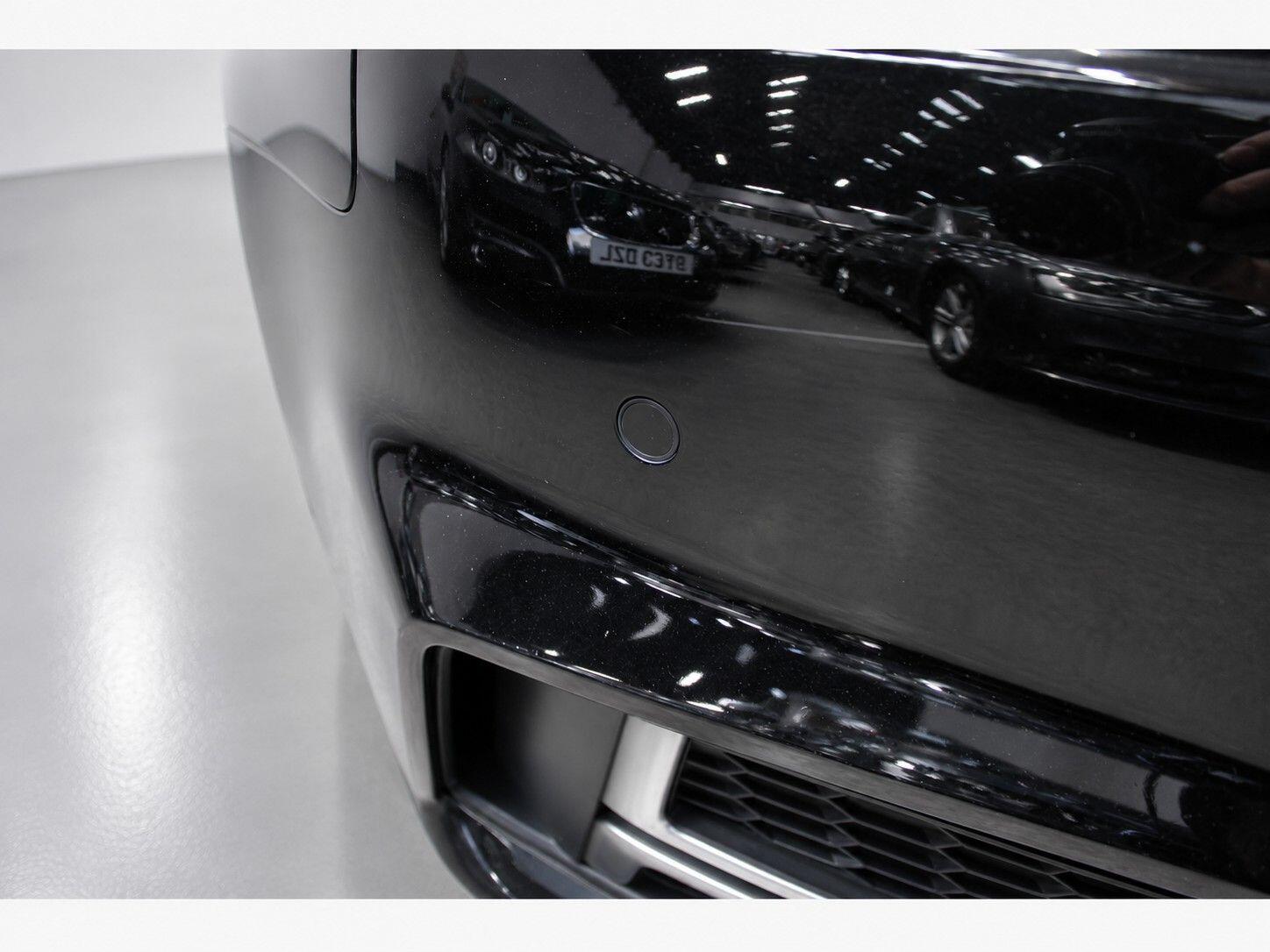 Audi A4 view 17