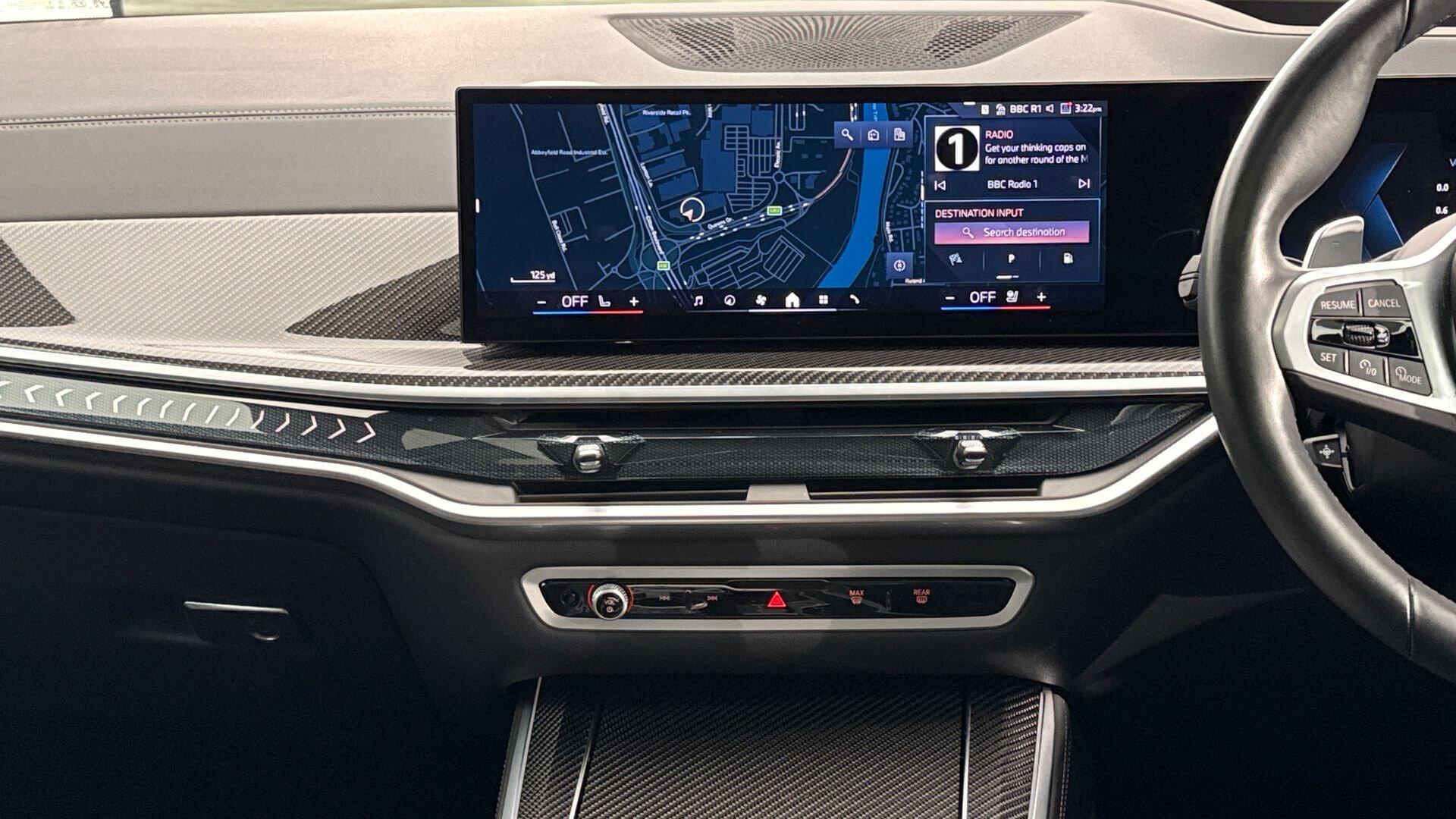 BMW X5 view 8