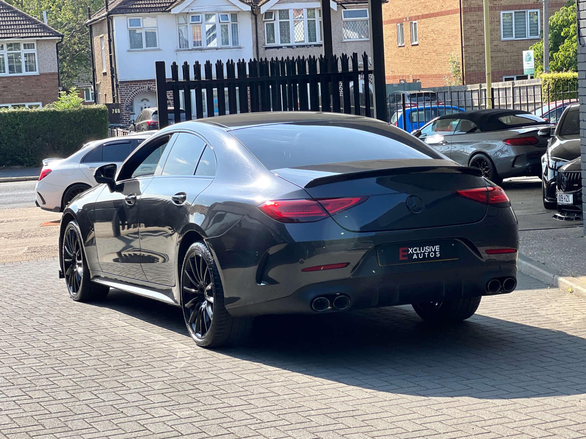 Mercedes-Benz CLS view 23