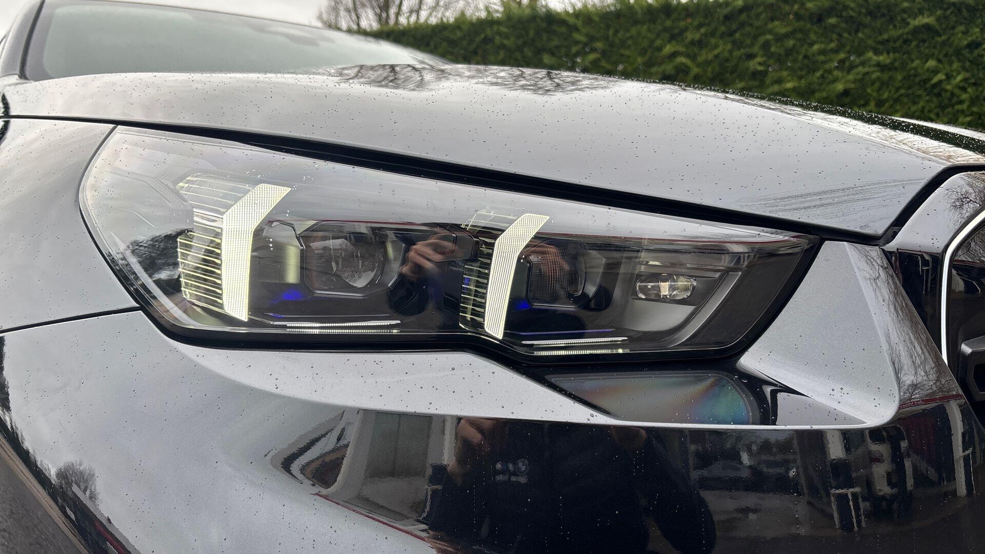 BMW M5 view 23