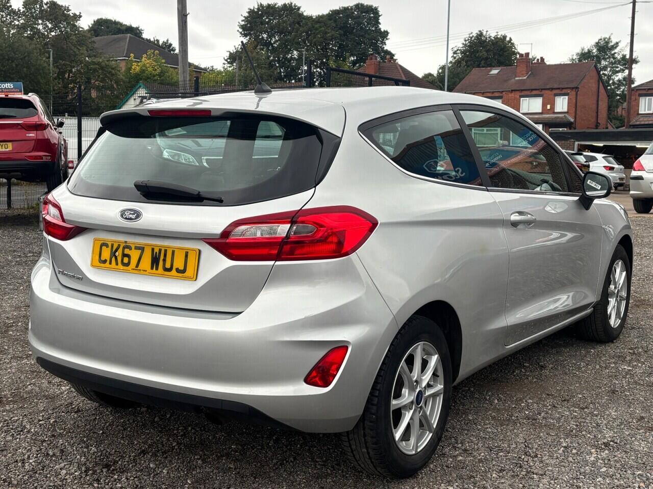 Ford Fiesta view 7