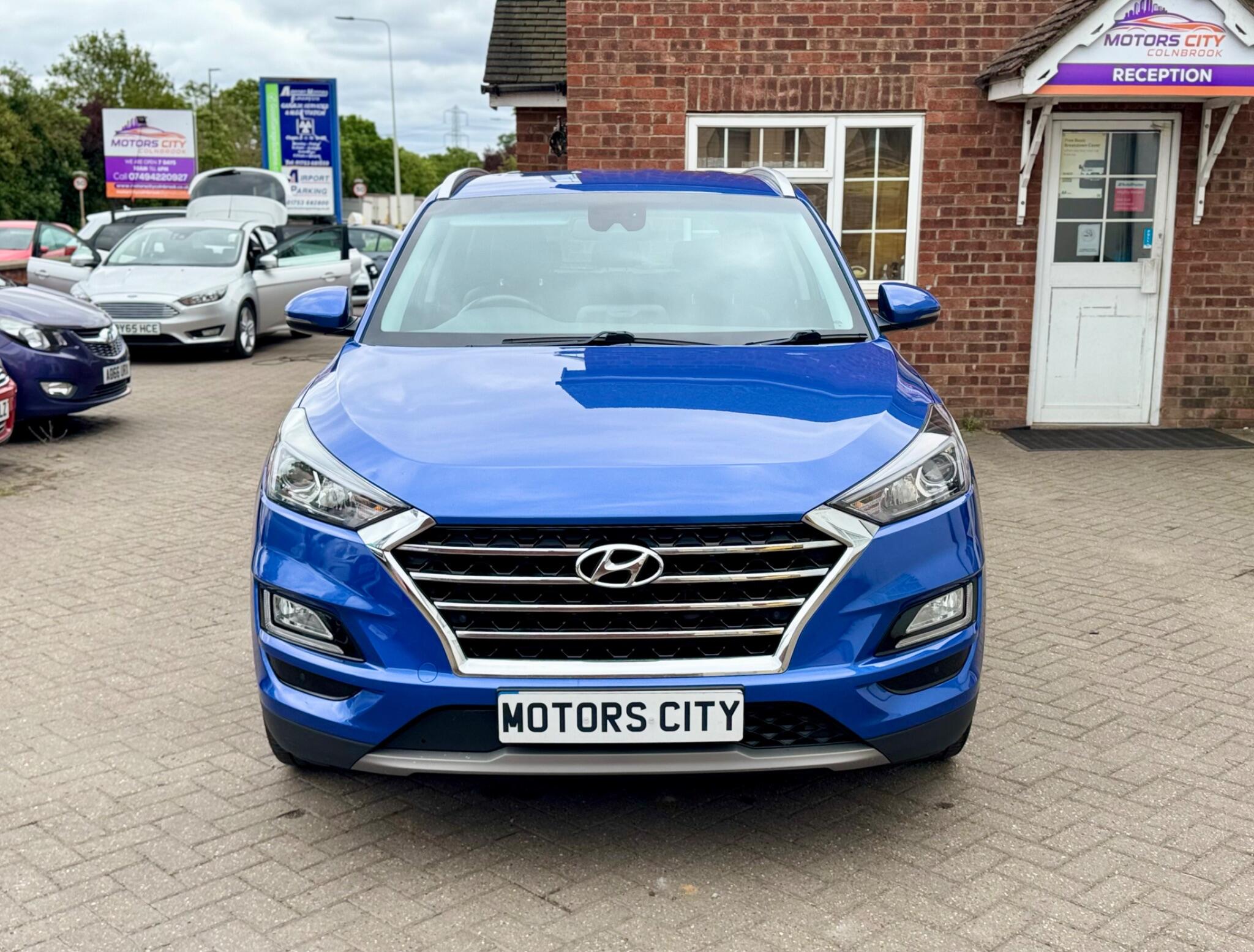 Hyundai Tucson view 2