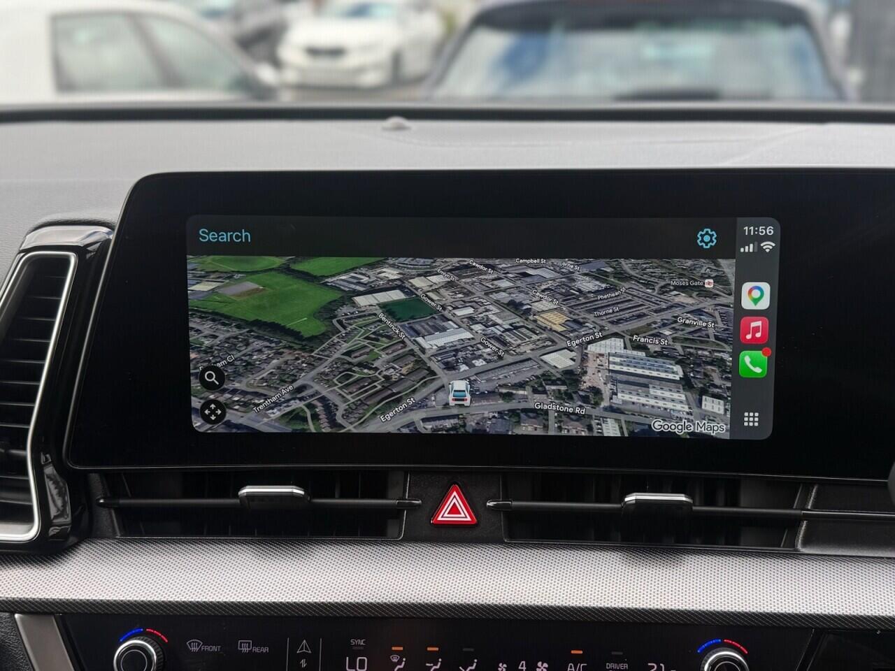 Kia Sportage view 3