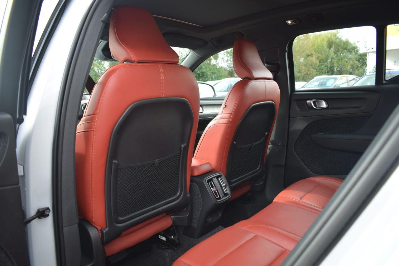 Volvo XC40 view 20