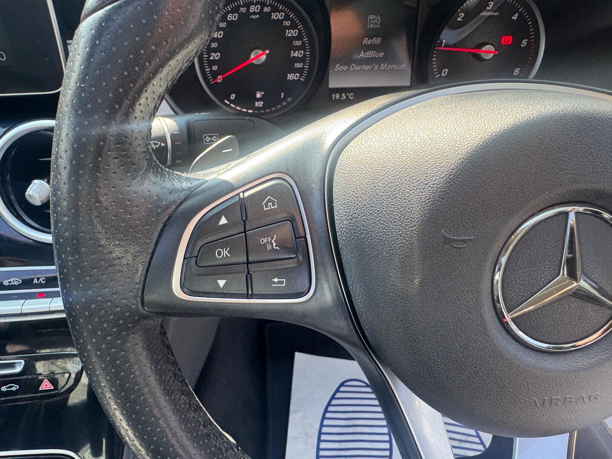 Mercedes-Benz C Class view 16