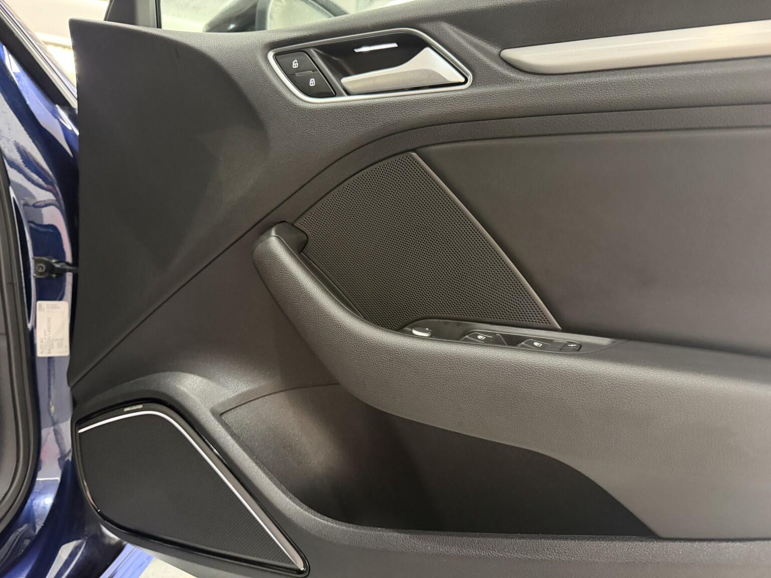 Audi S3 view 14