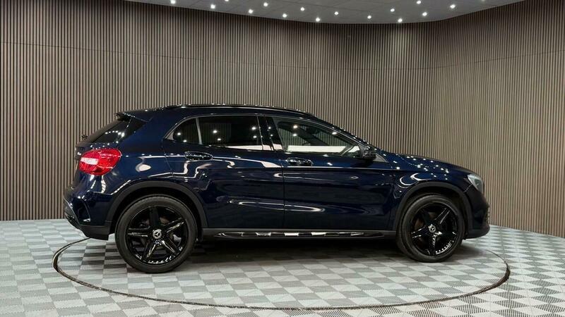 Mercedes-Benz GLA view 38