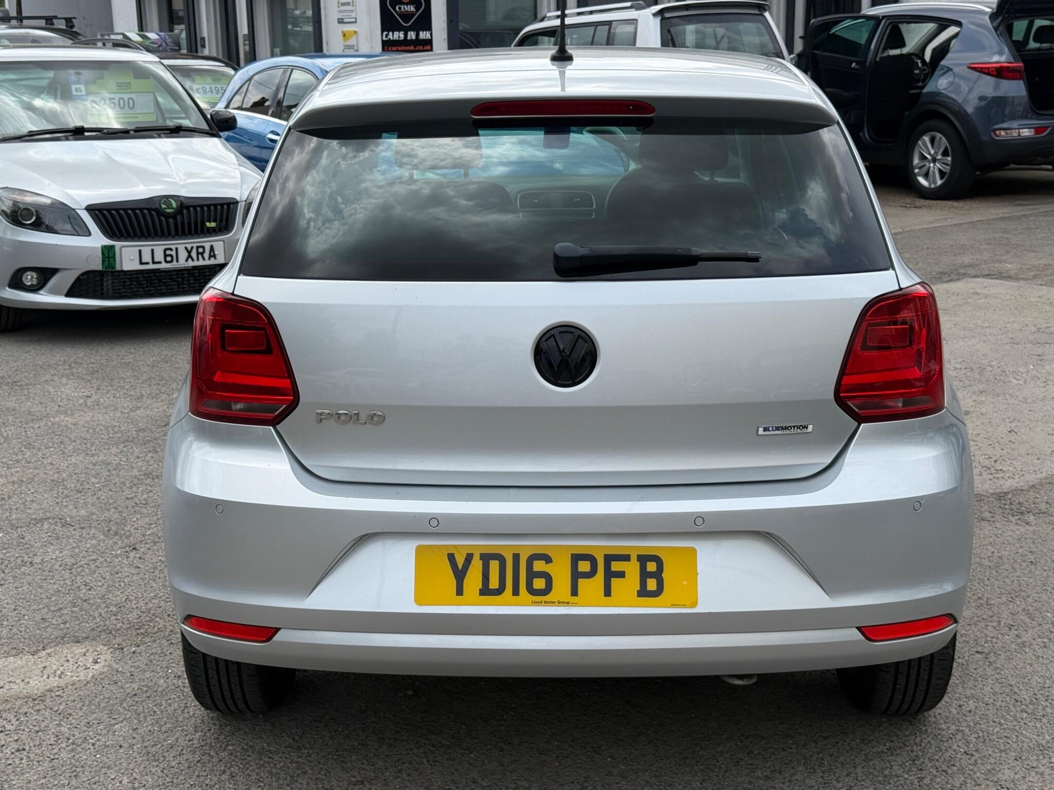 Volkswagen Polo - Image 15