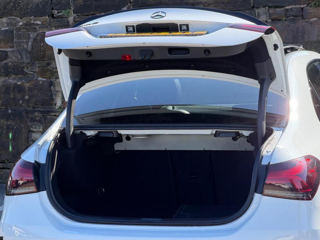 Mercedes-Benz A-Class view 23