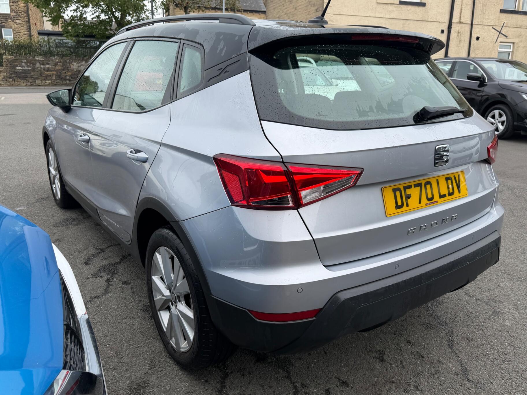 Seat Arona view 8