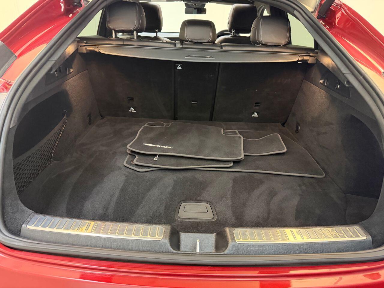 Mercedes-Benz GLC view 30