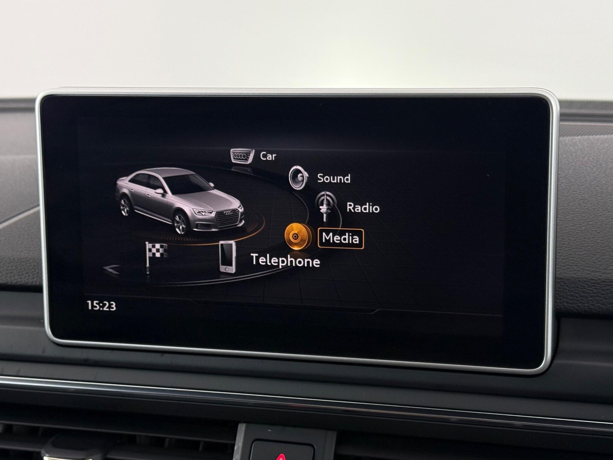 Audi A4 view 28
