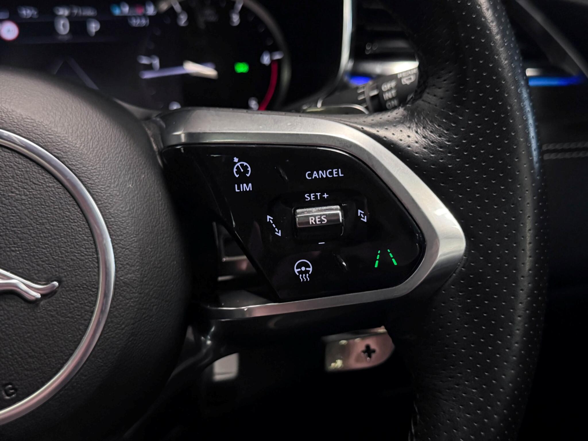 Jaguar F-Pace view 29