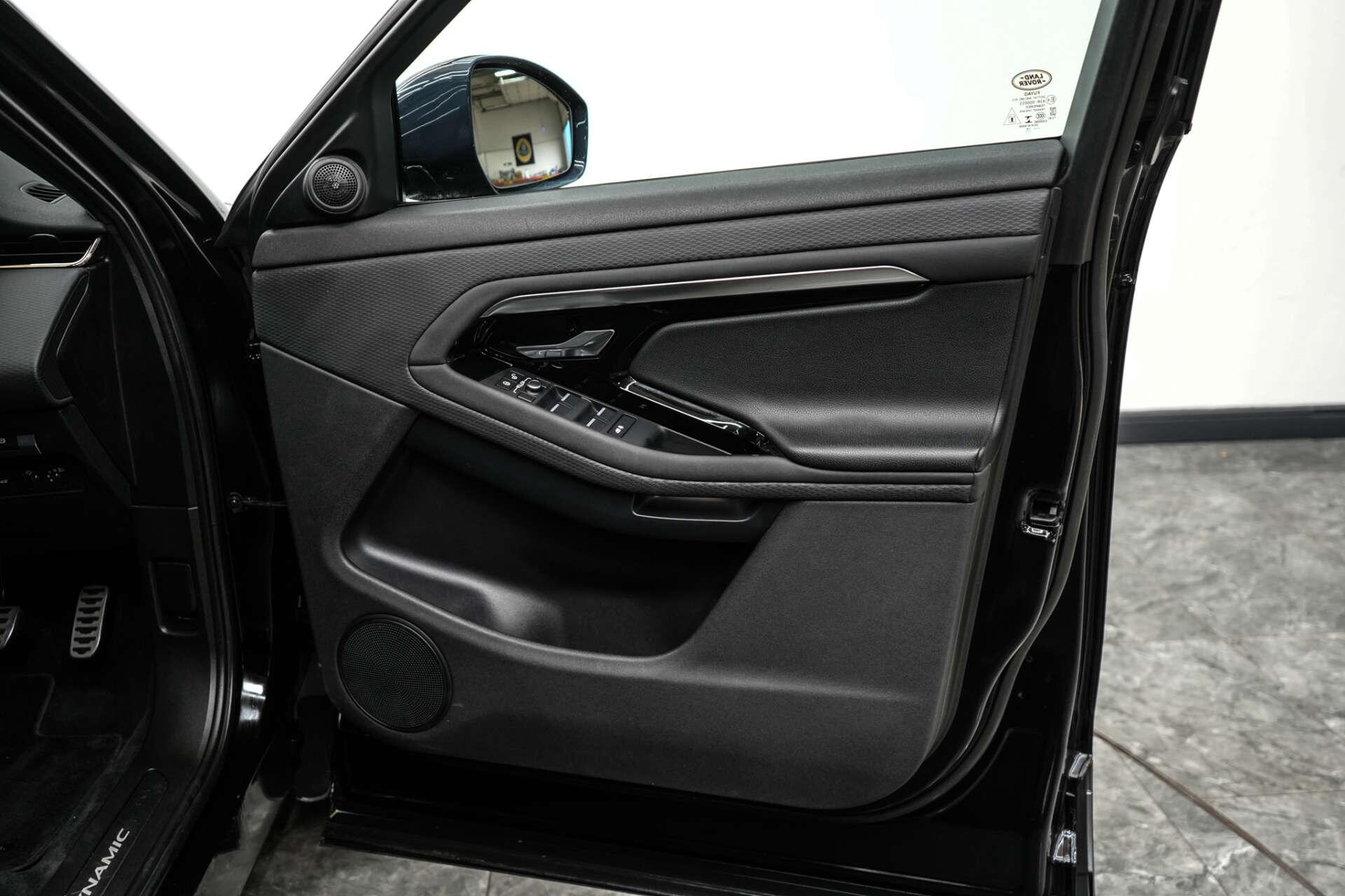 Land Rover Range Rover Evoque view 22