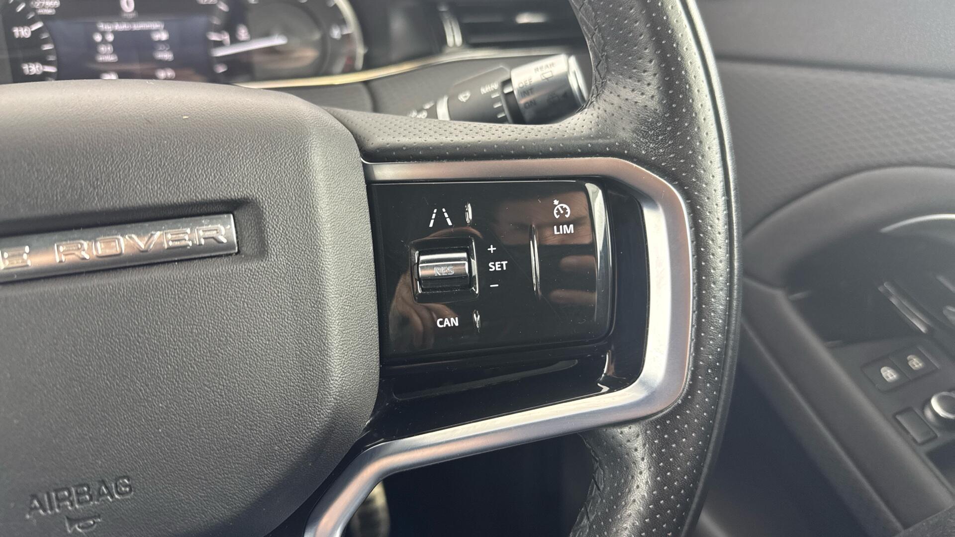 Land Rover Range Rover Evoque view 34
