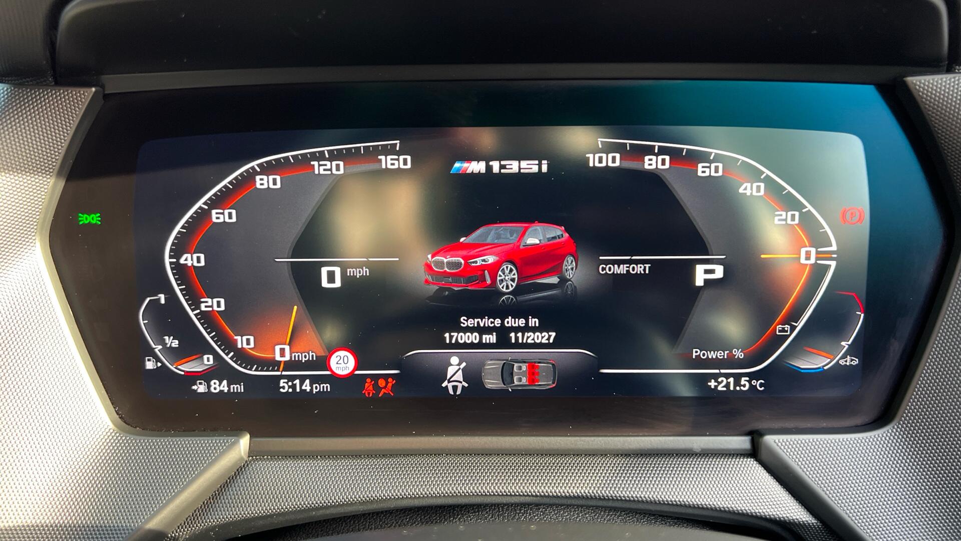 BMW 1 Series view 9
