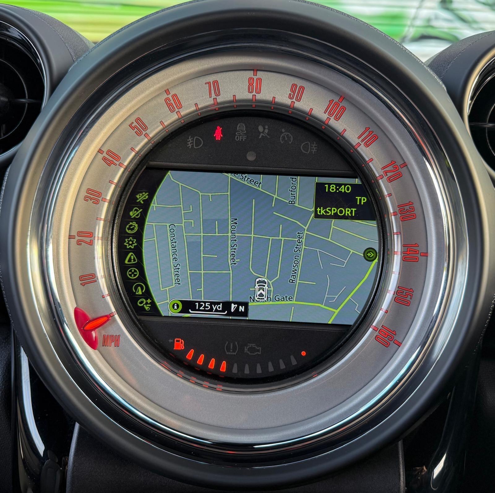 Mini Paceman view 26