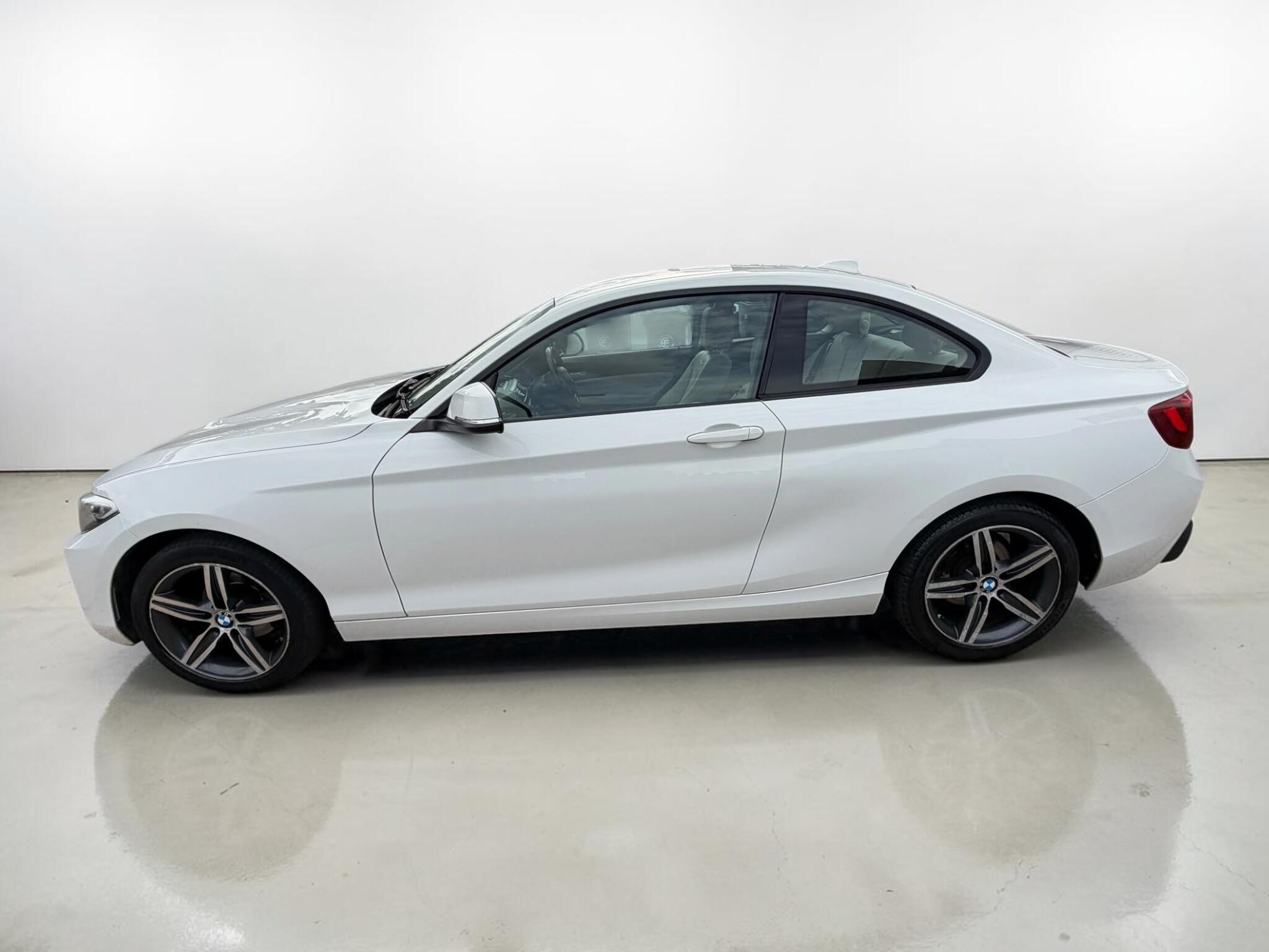 BMW 2 Series view 16