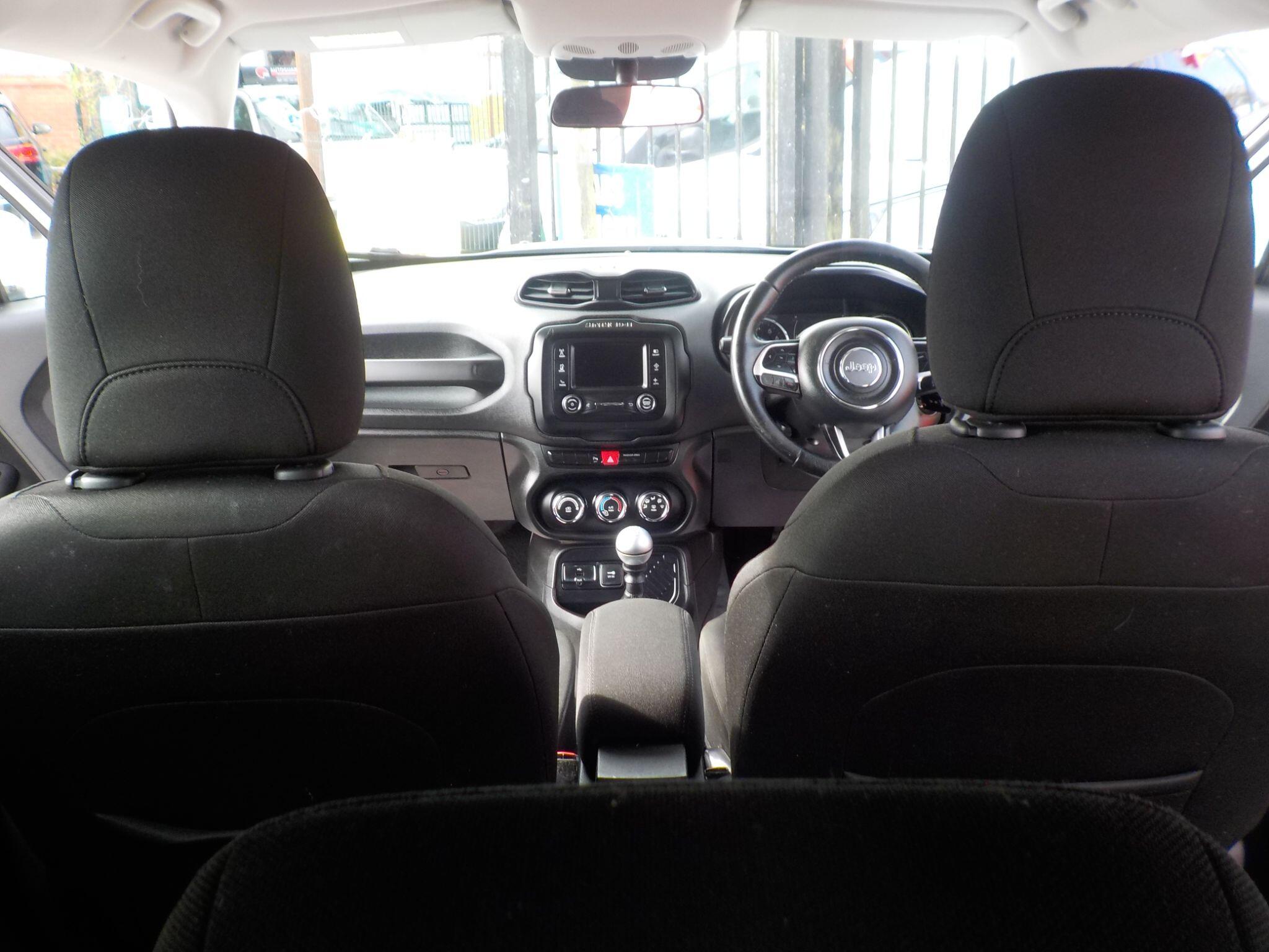Jeep Renegade 1.4T MultiAirII Longitude Euro 6 (s/s) 5dr