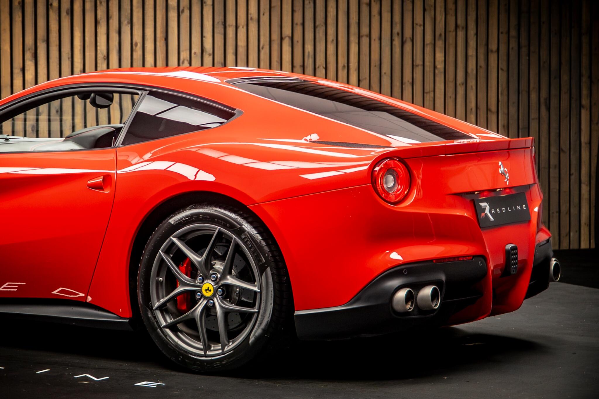 Ferrari F12 view 18