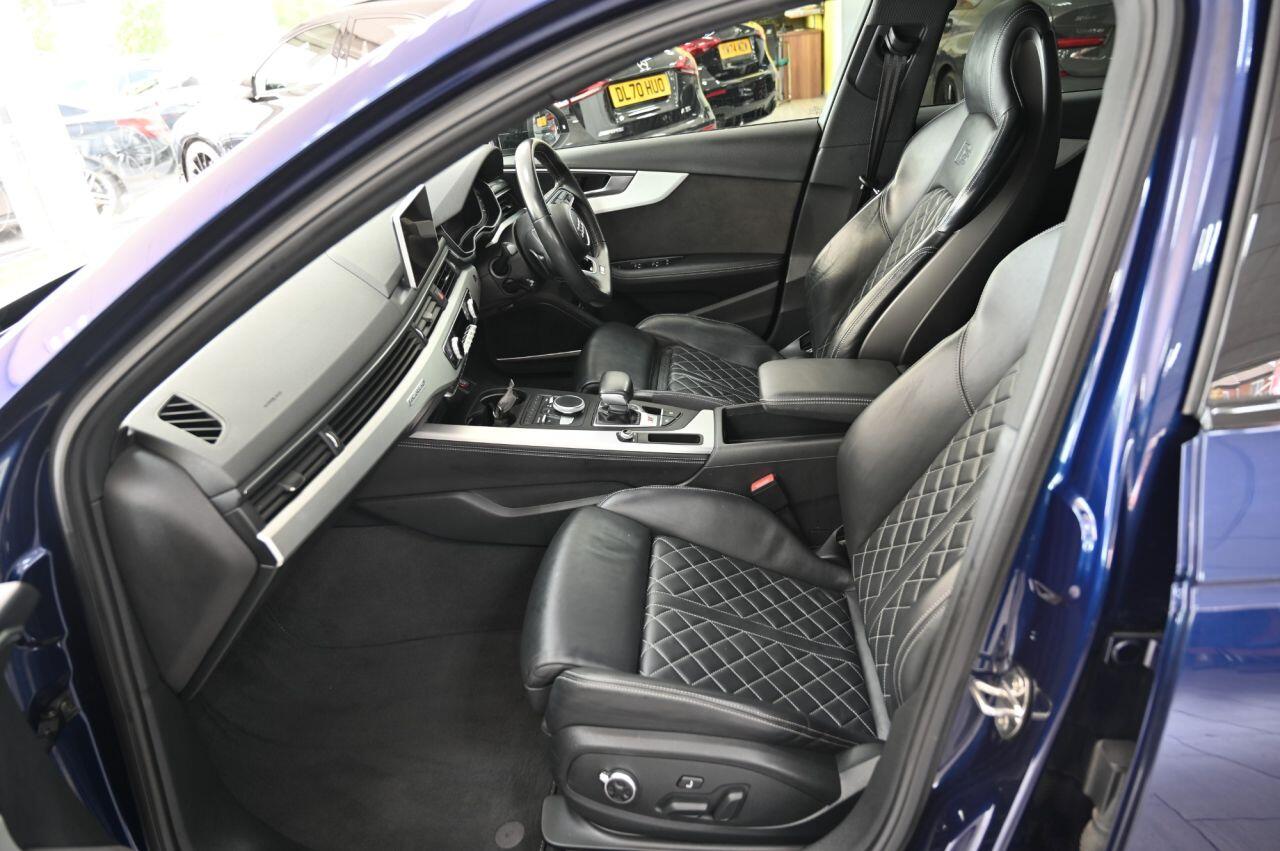 Audi S4 Avant view 14