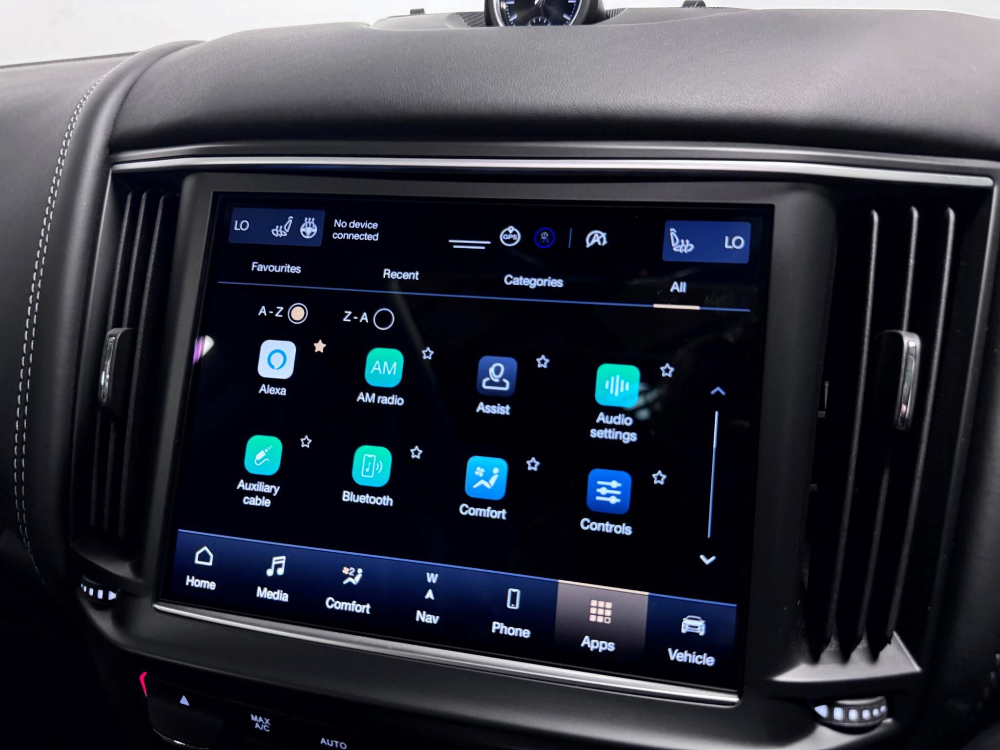 Maserati Levante view 52