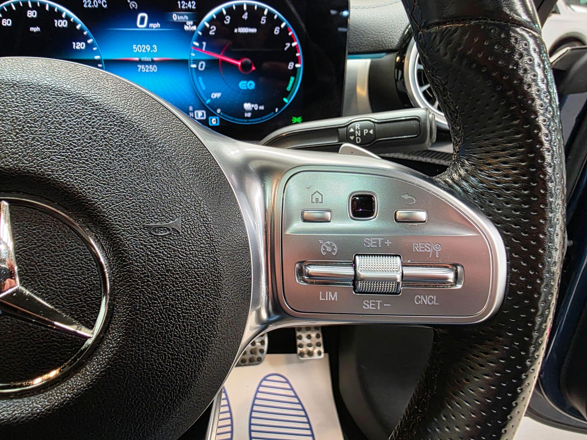Mercedes-Benz Cla view 20