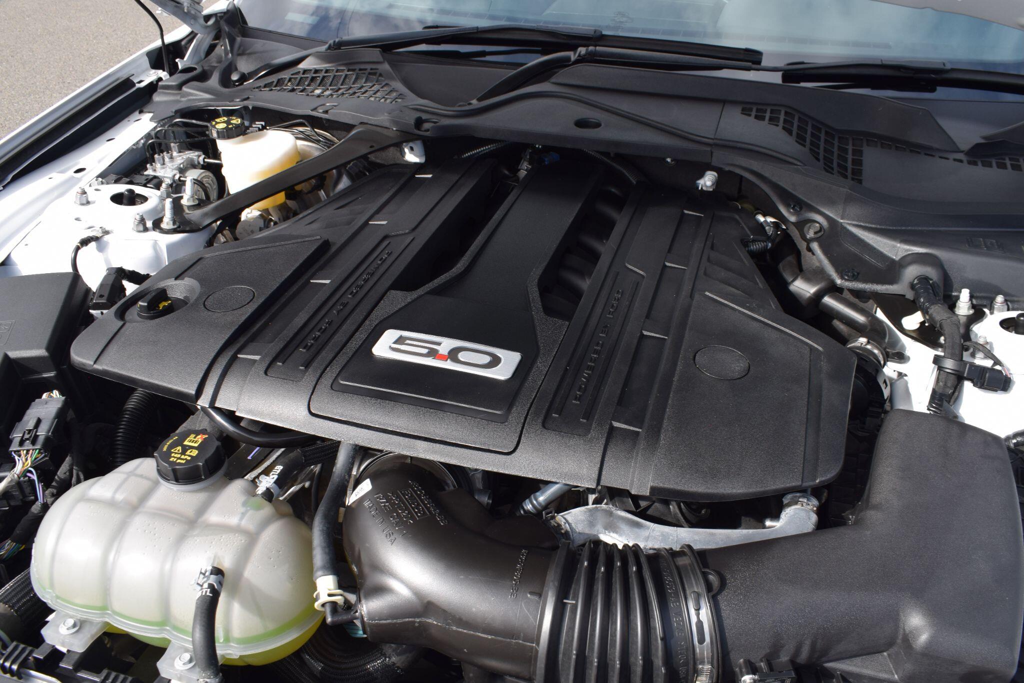 Ford Mustang view 42