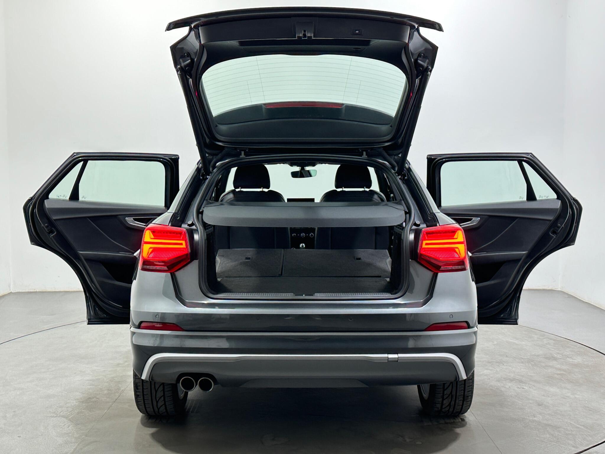 Audi Q2 view 44