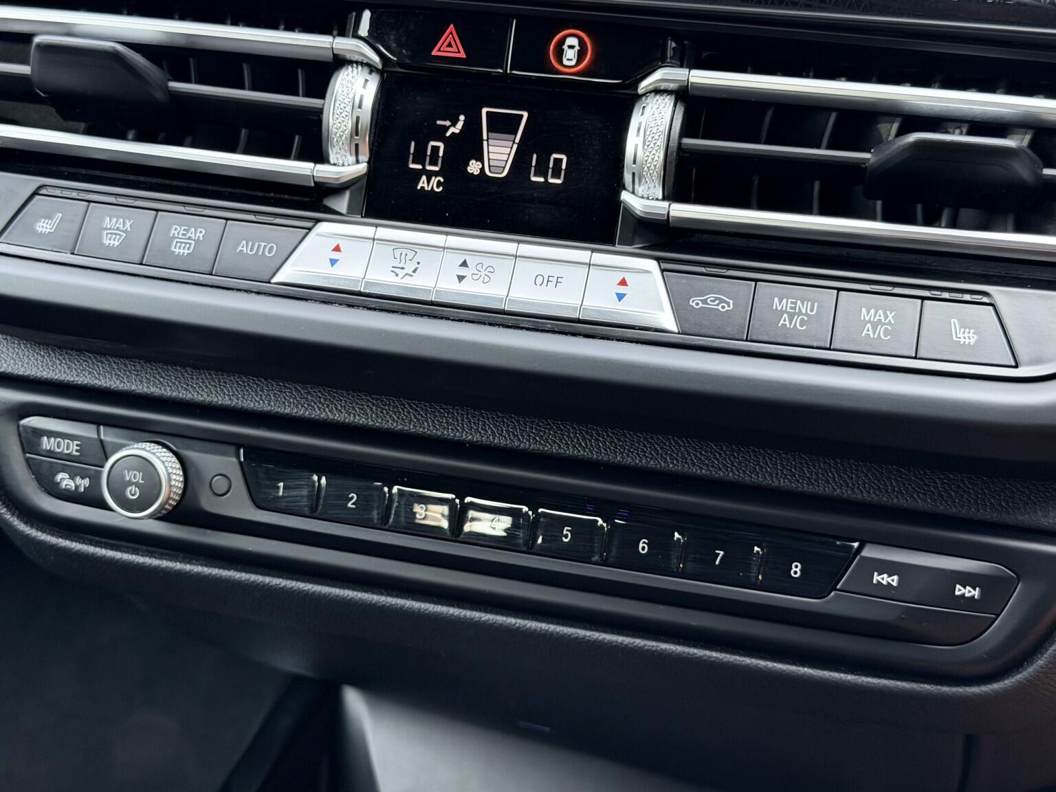 BMW 2 Series view 23