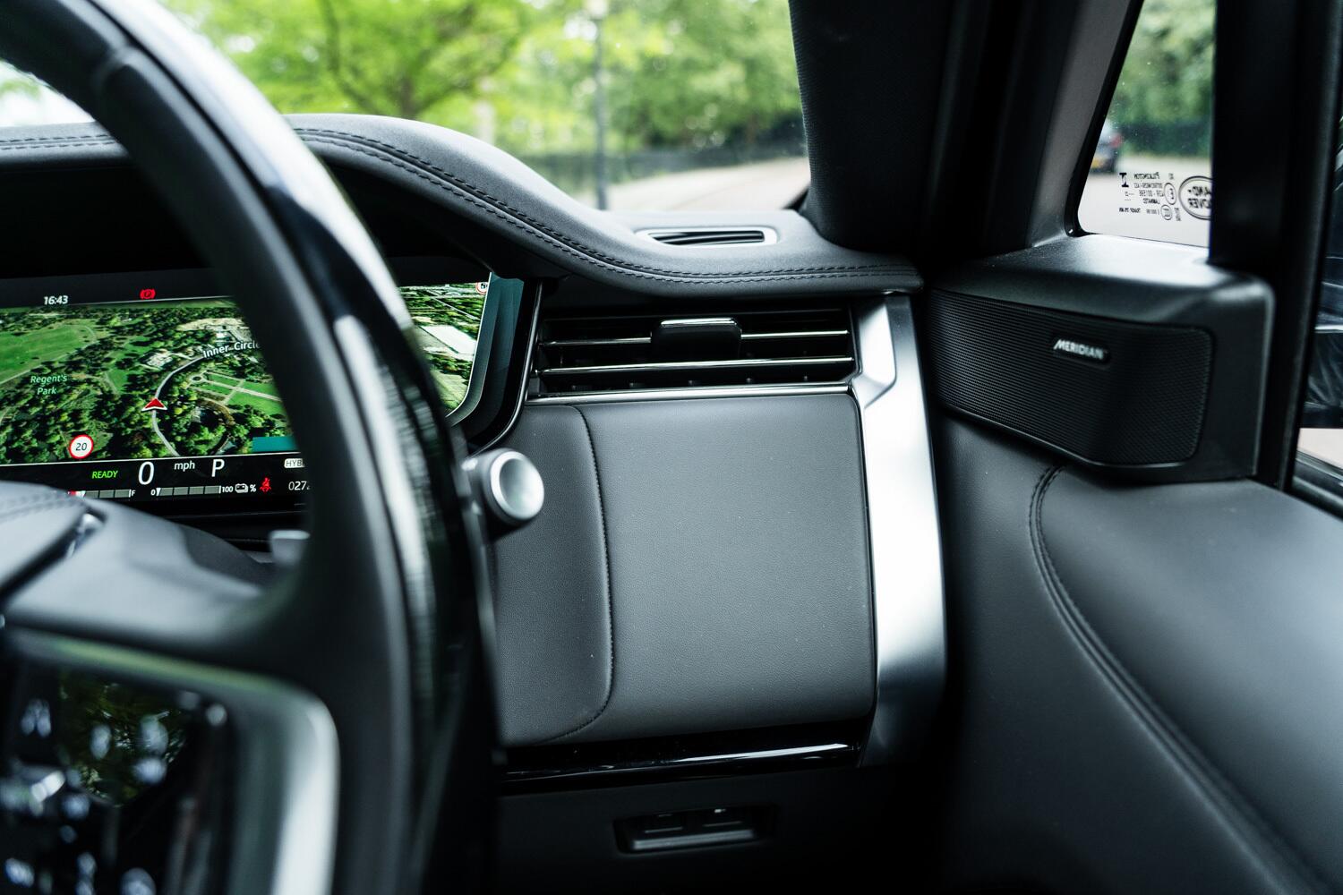 Land Rover Range Rover view 46