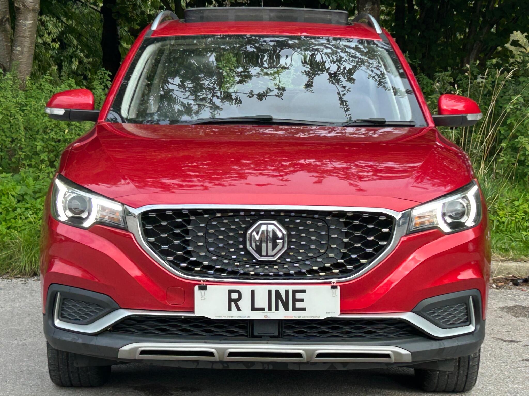 MG ZS view 5