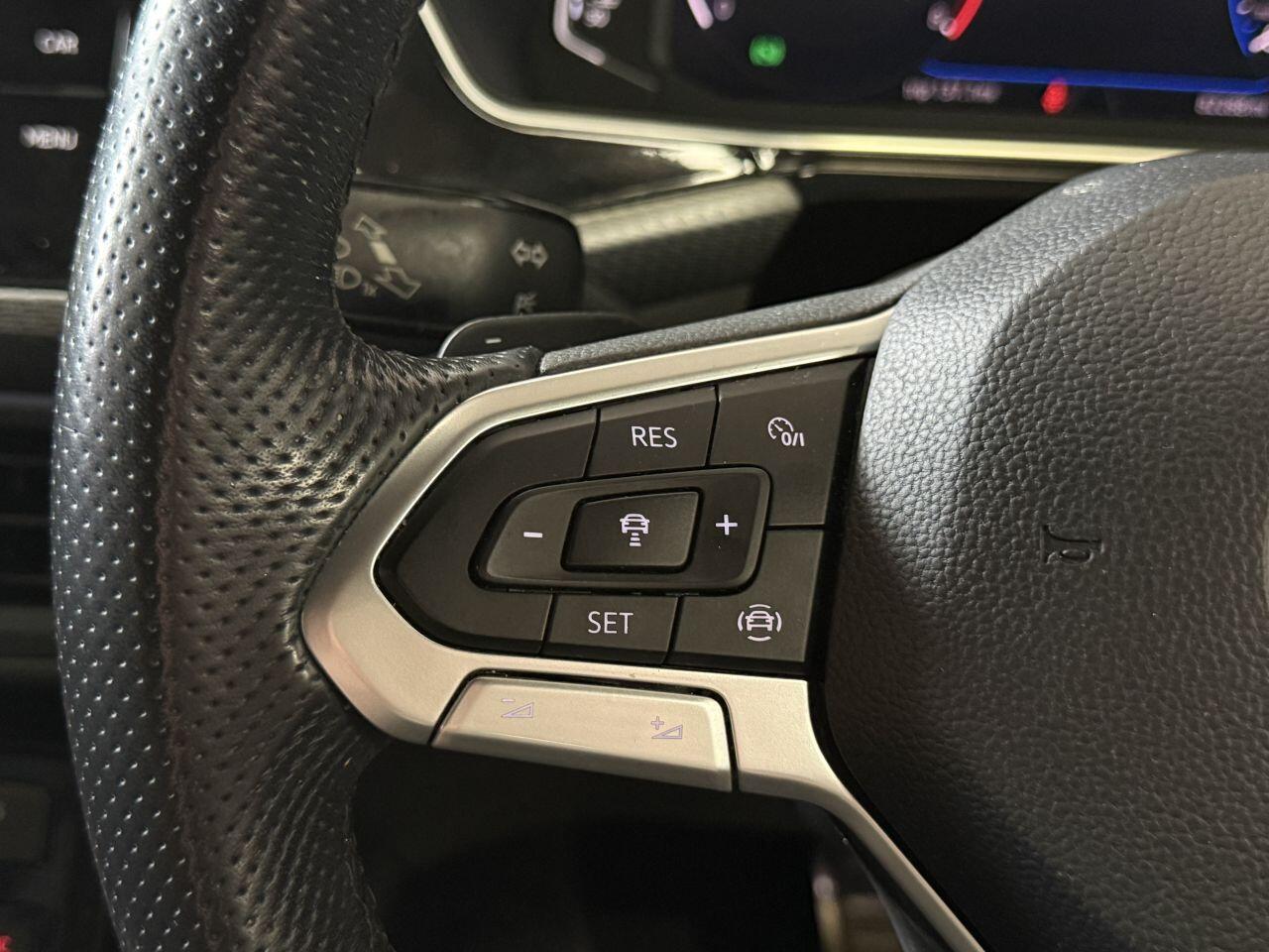 Volkswagen T-Cross view 30