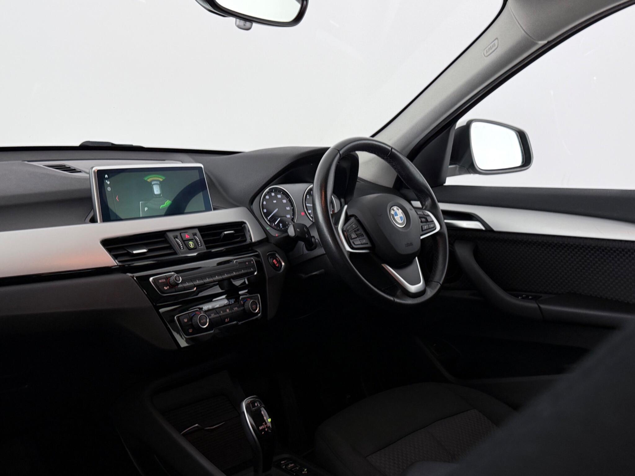 BMW X1 view 13