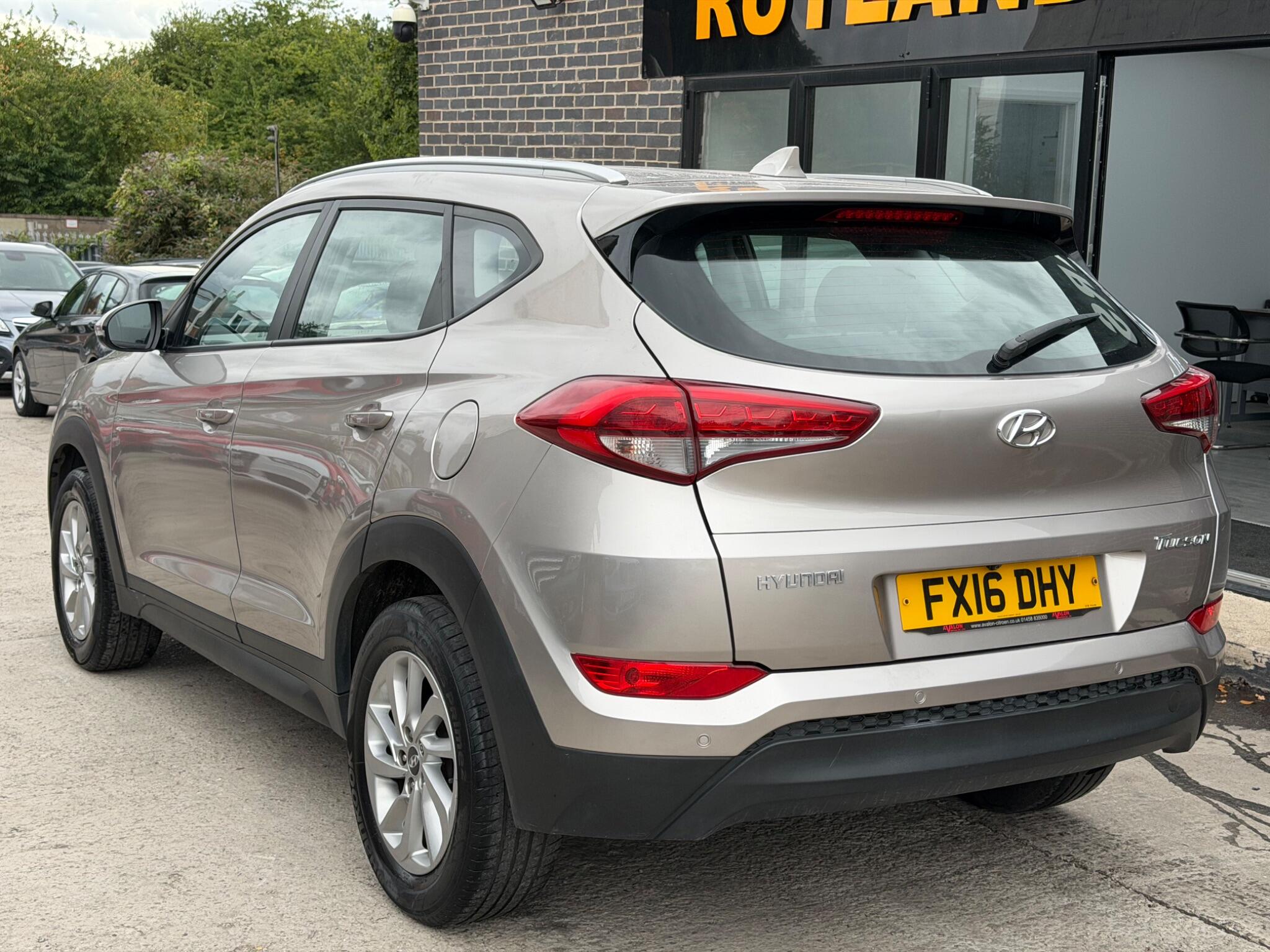 Hyundai Tucson view 6