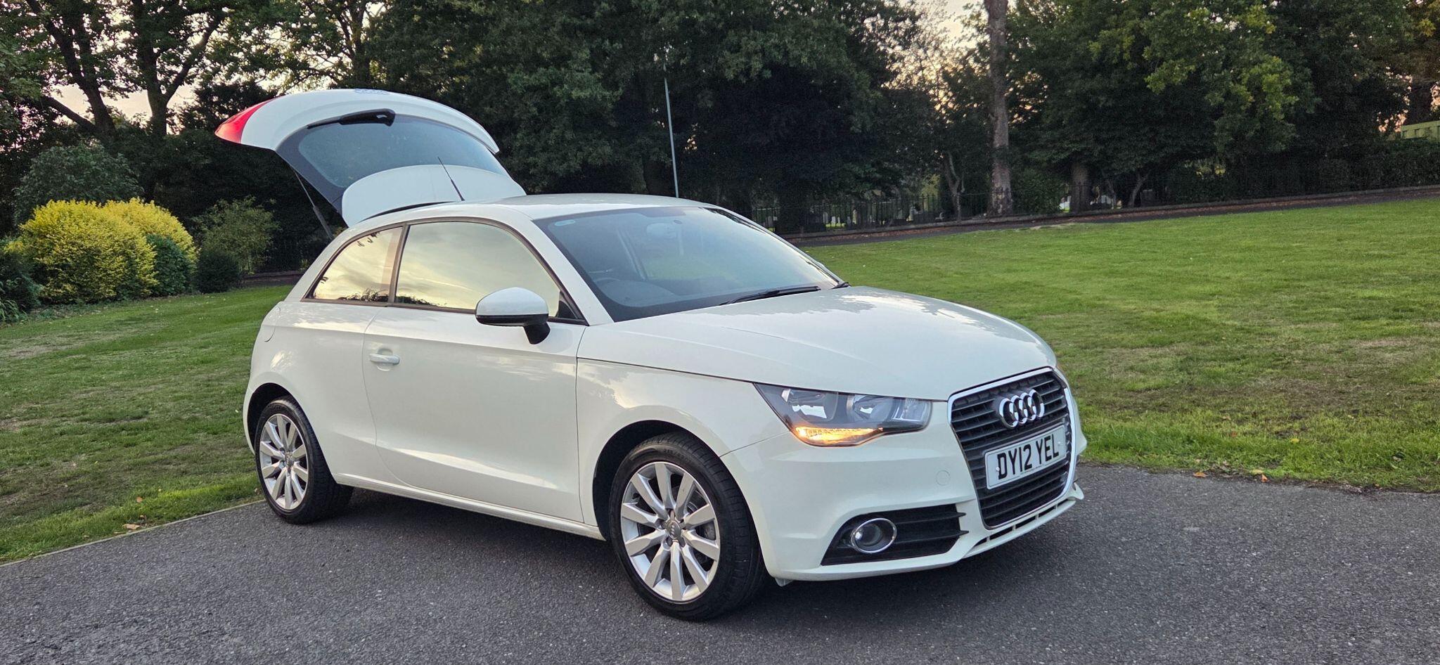 Audi A1 view 11