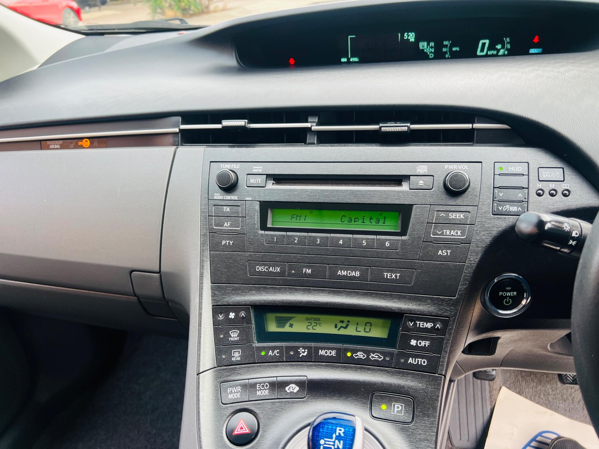 Toyota Prius view 47