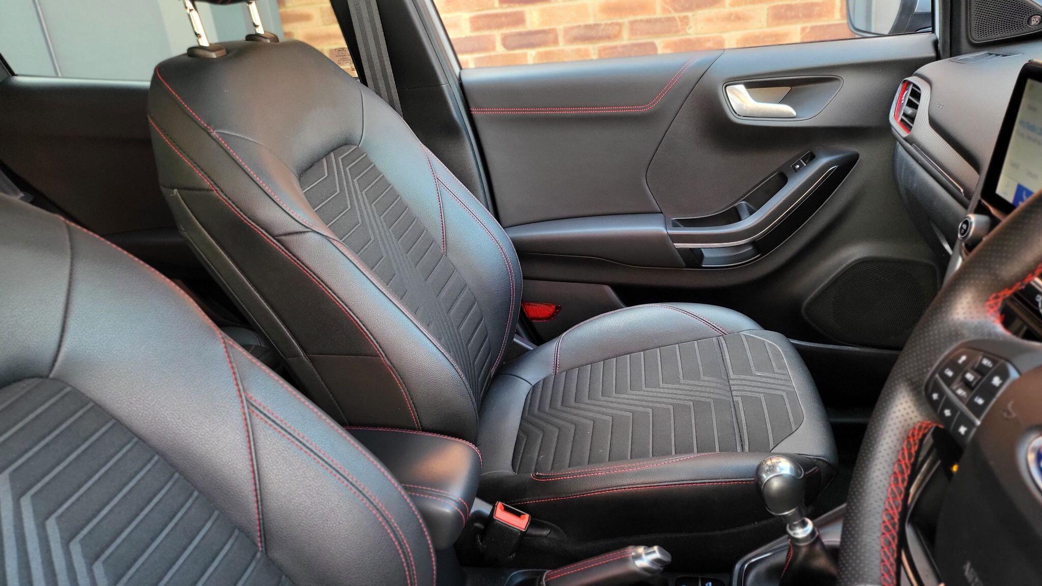 Ford Puma view 15