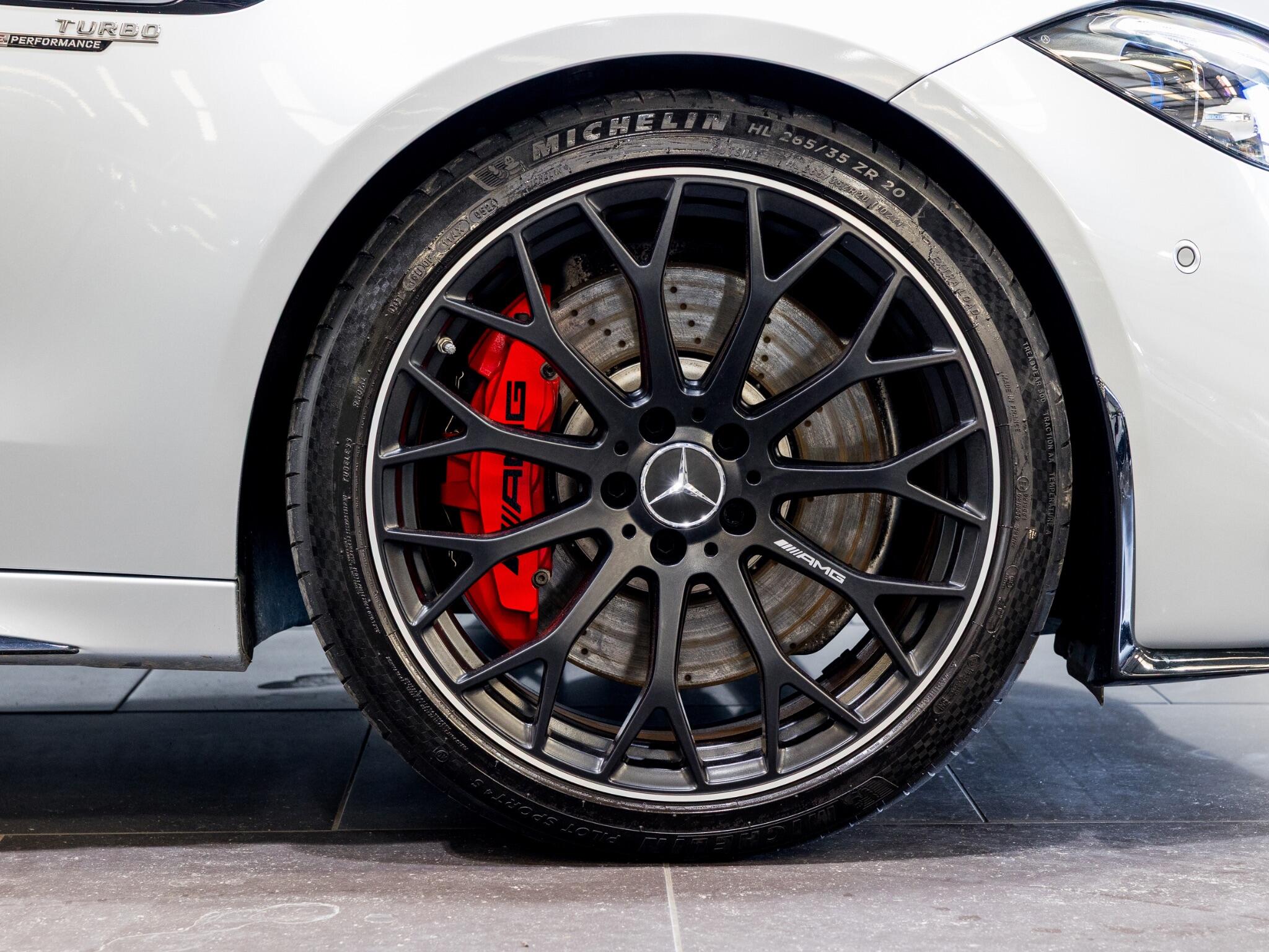 Mercedes-Benz C Class view 7