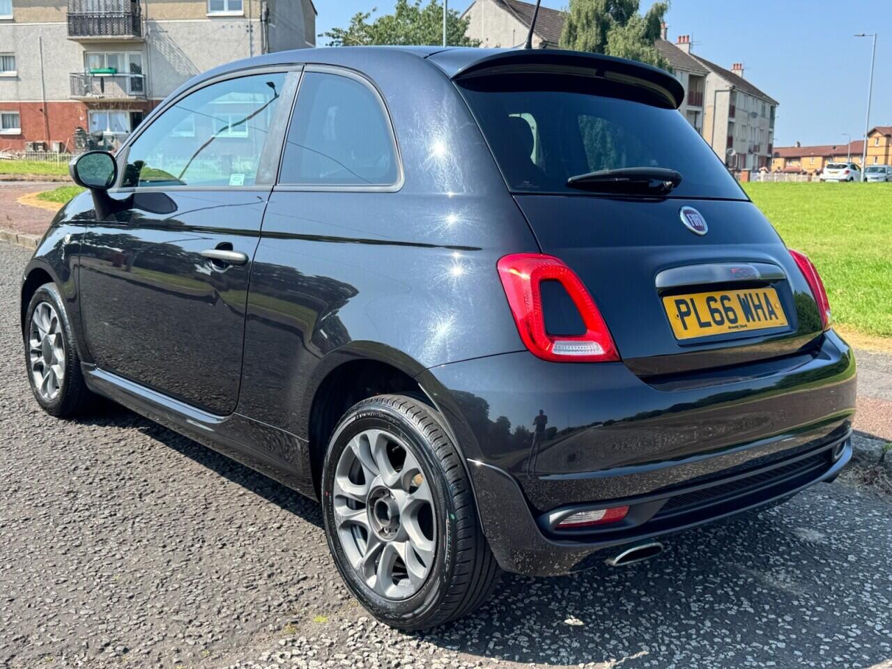 Fiat 500 view 4