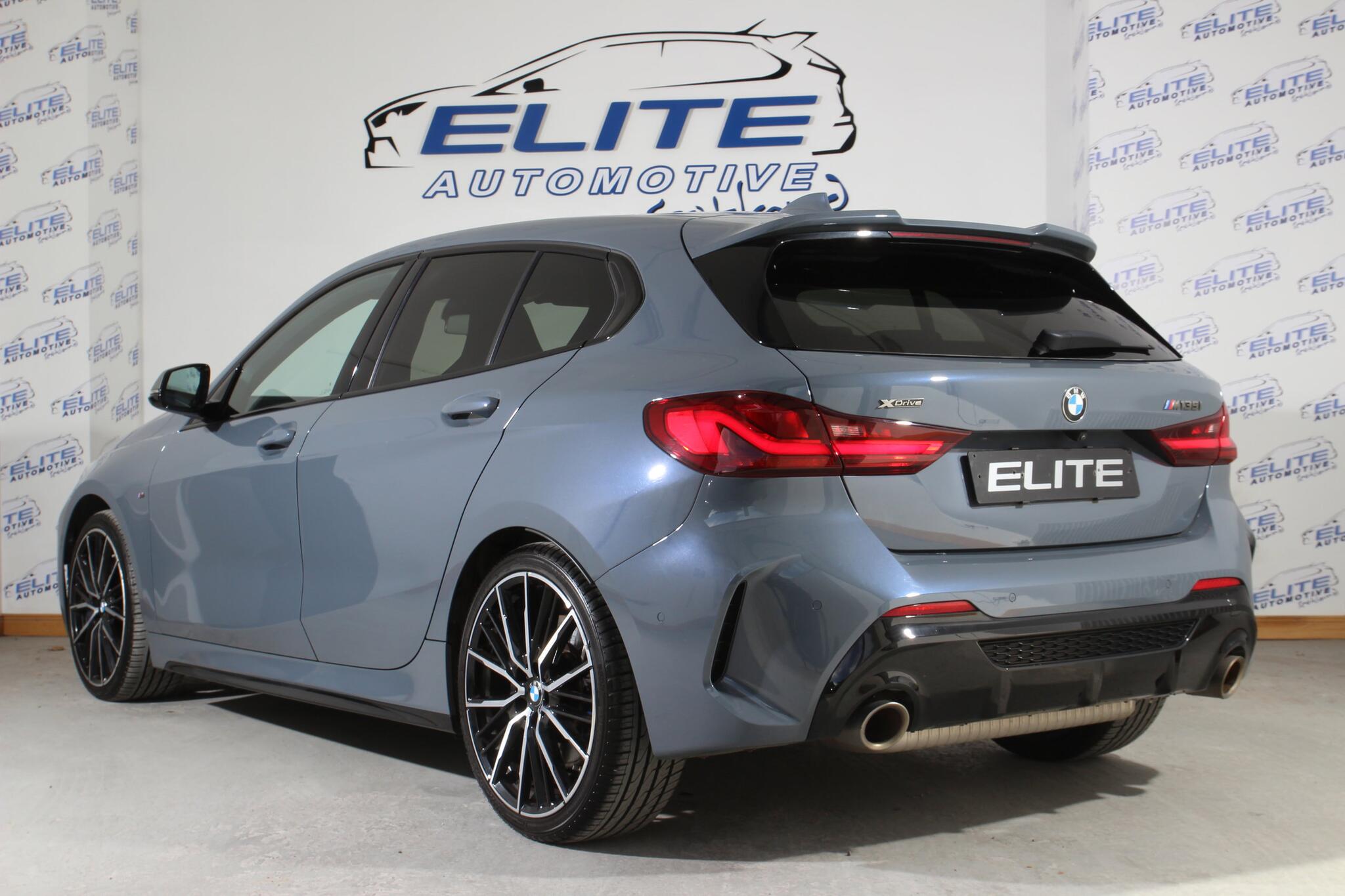 BMW 1 Series view 9