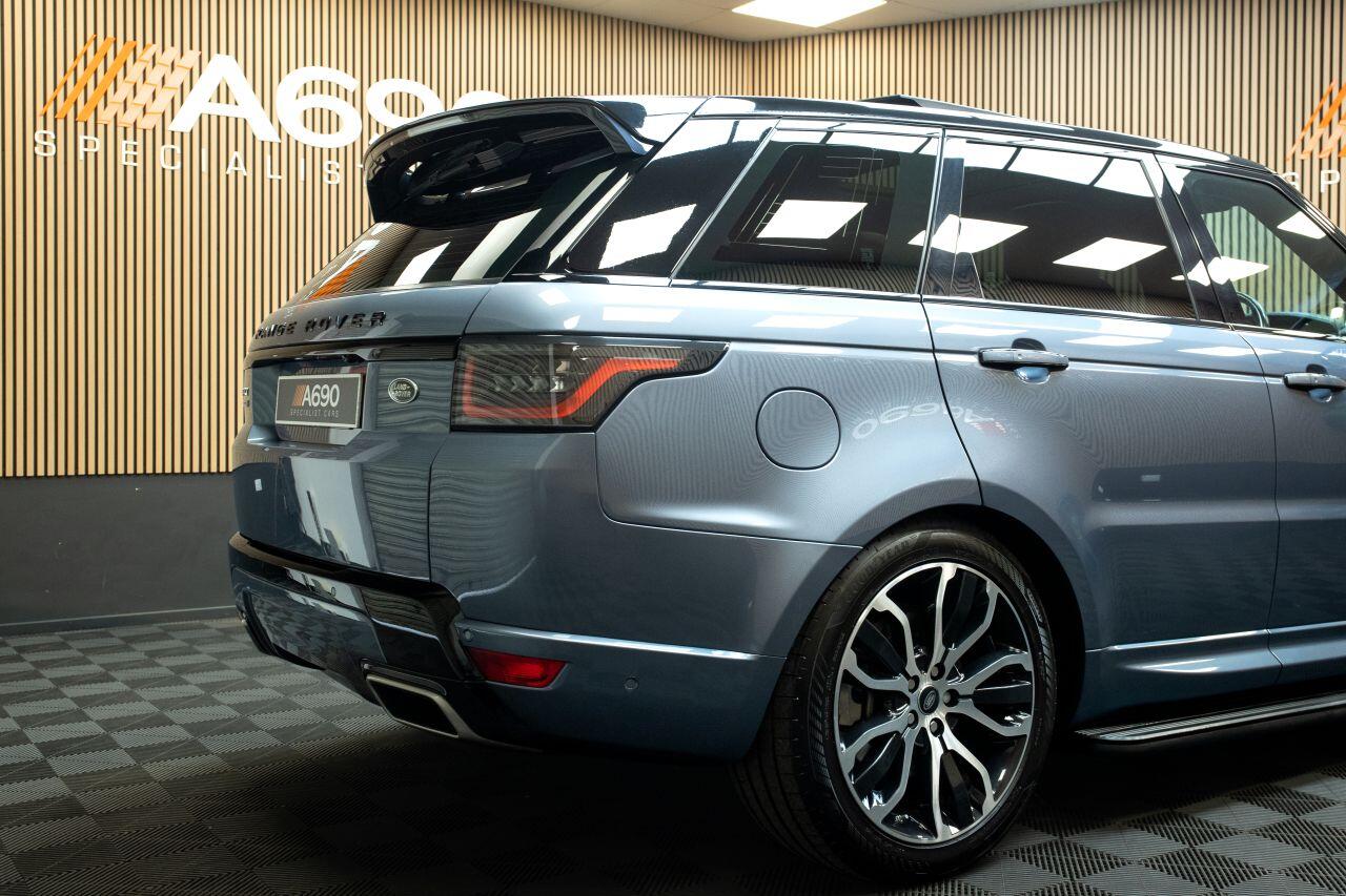 Land Rover Range Rover Sport view 12