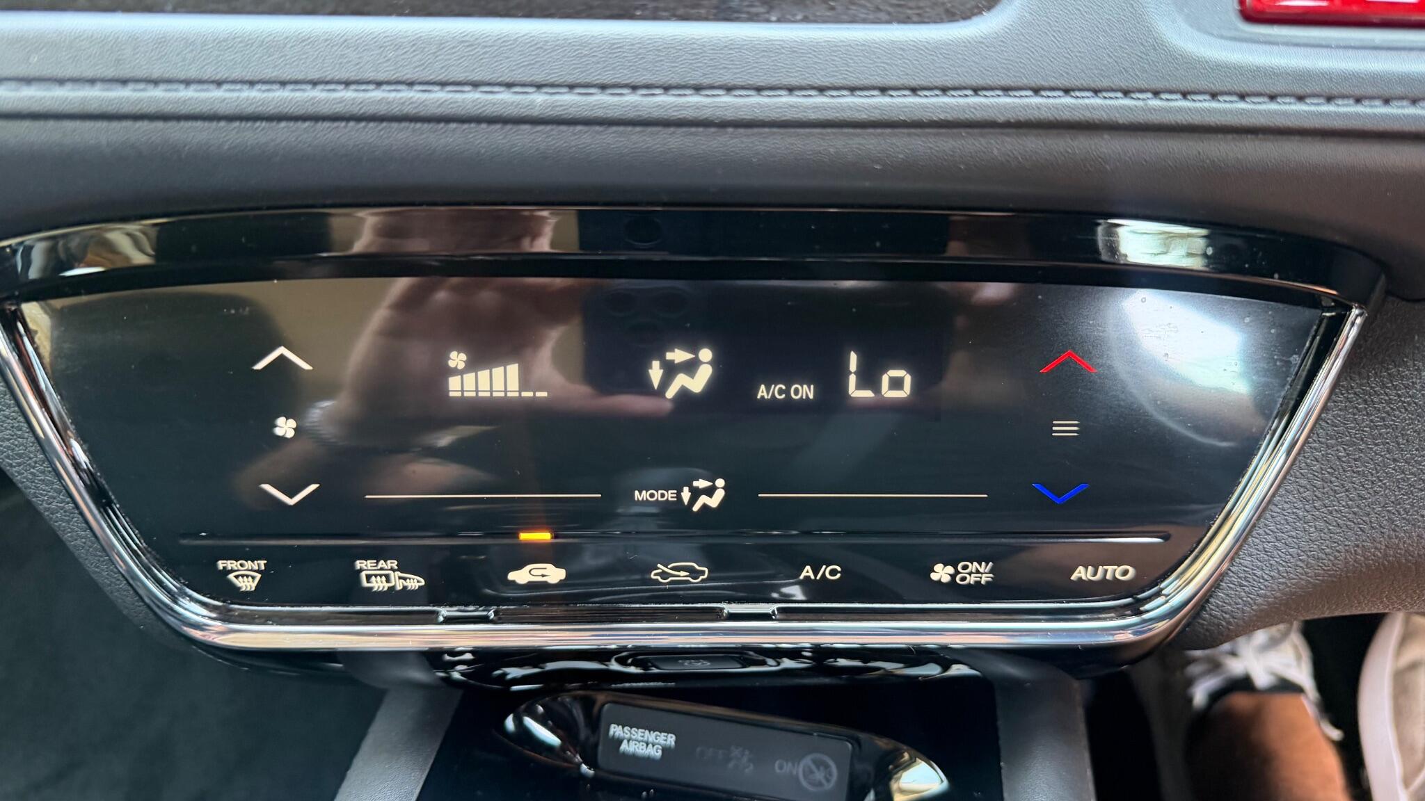 Honda HR-V view 34