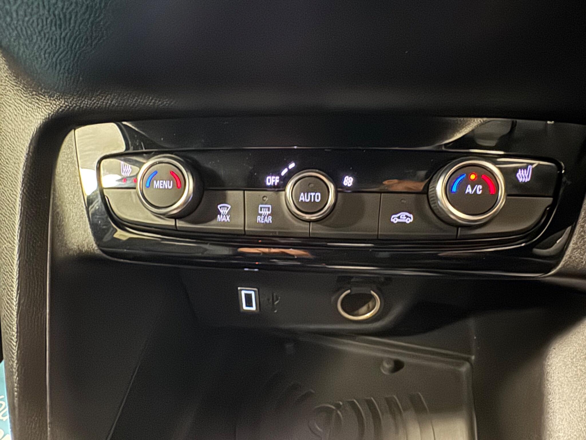Vauxhall Corsa view 16