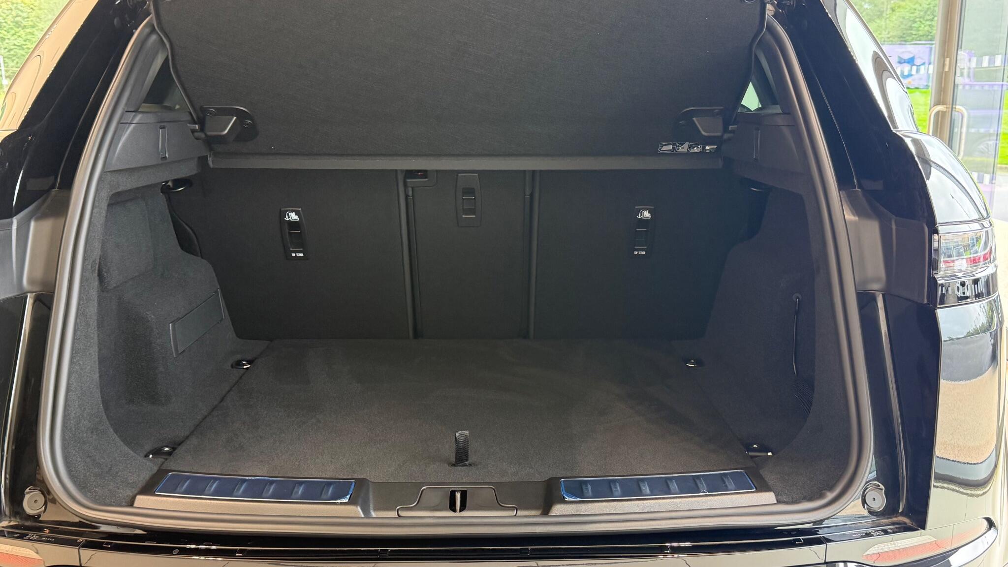 Land Rover Range Rover Evoque view 13