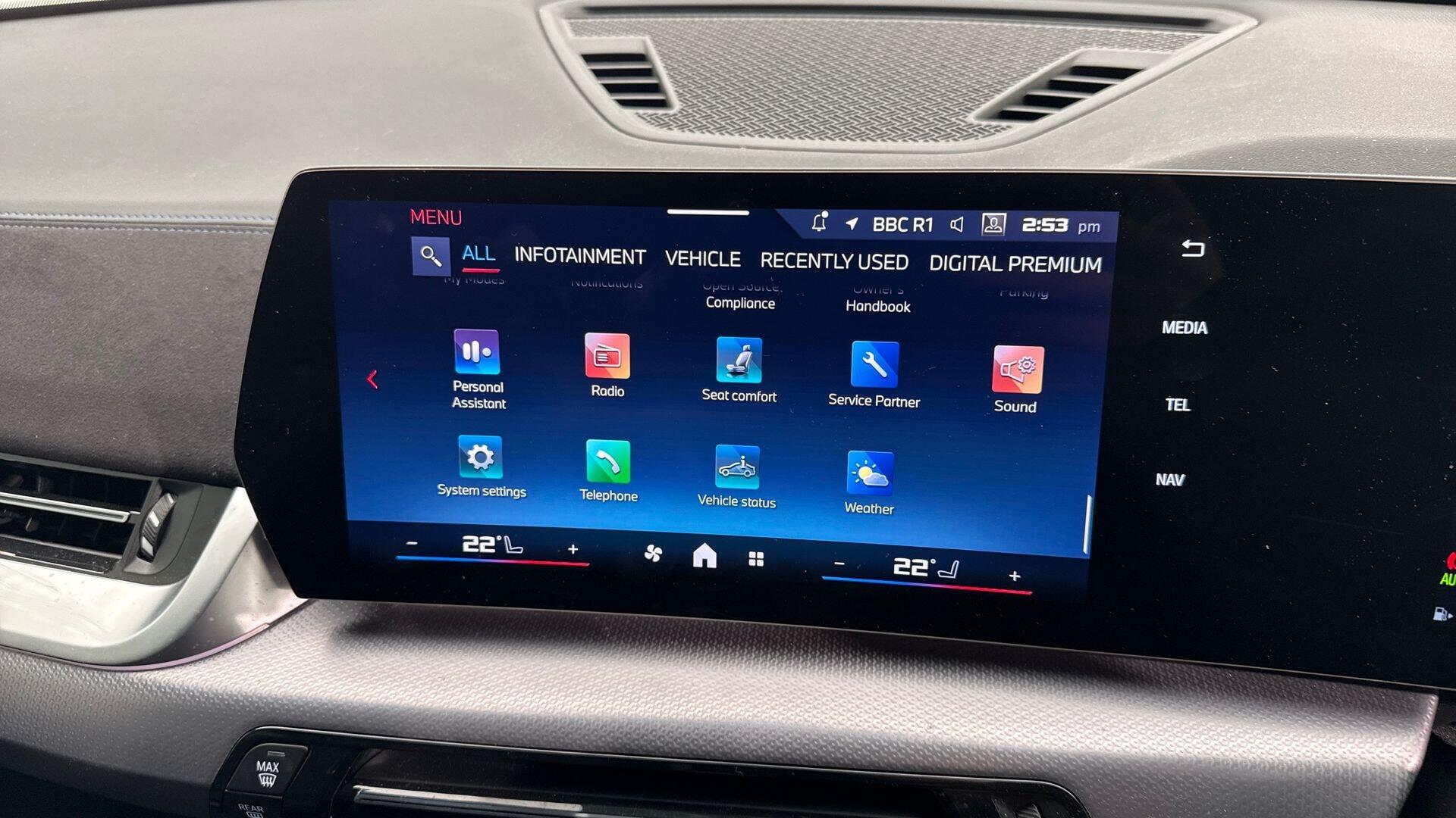 BMW X2 view 33