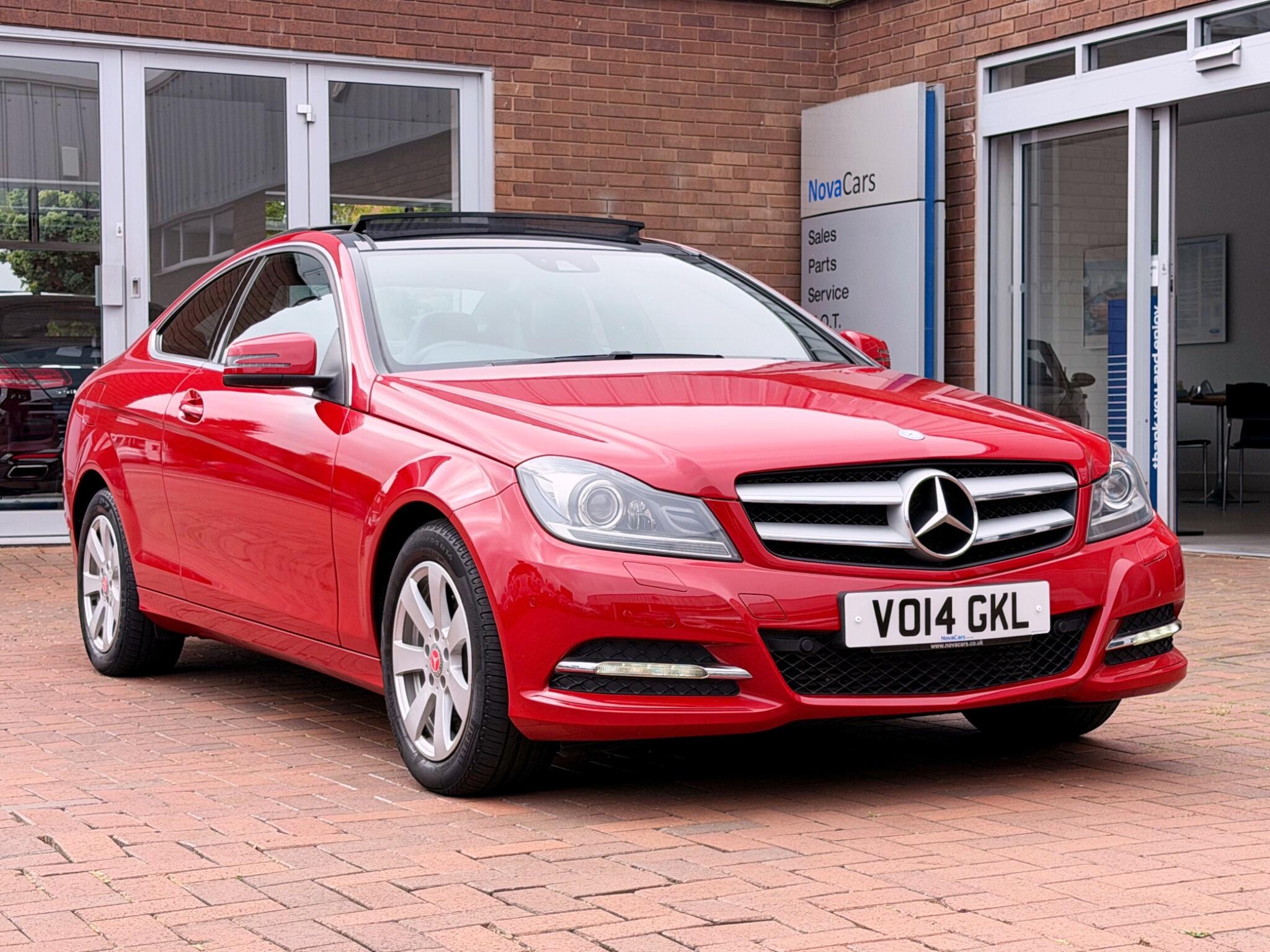Mercedes-Benz C-Class view 9