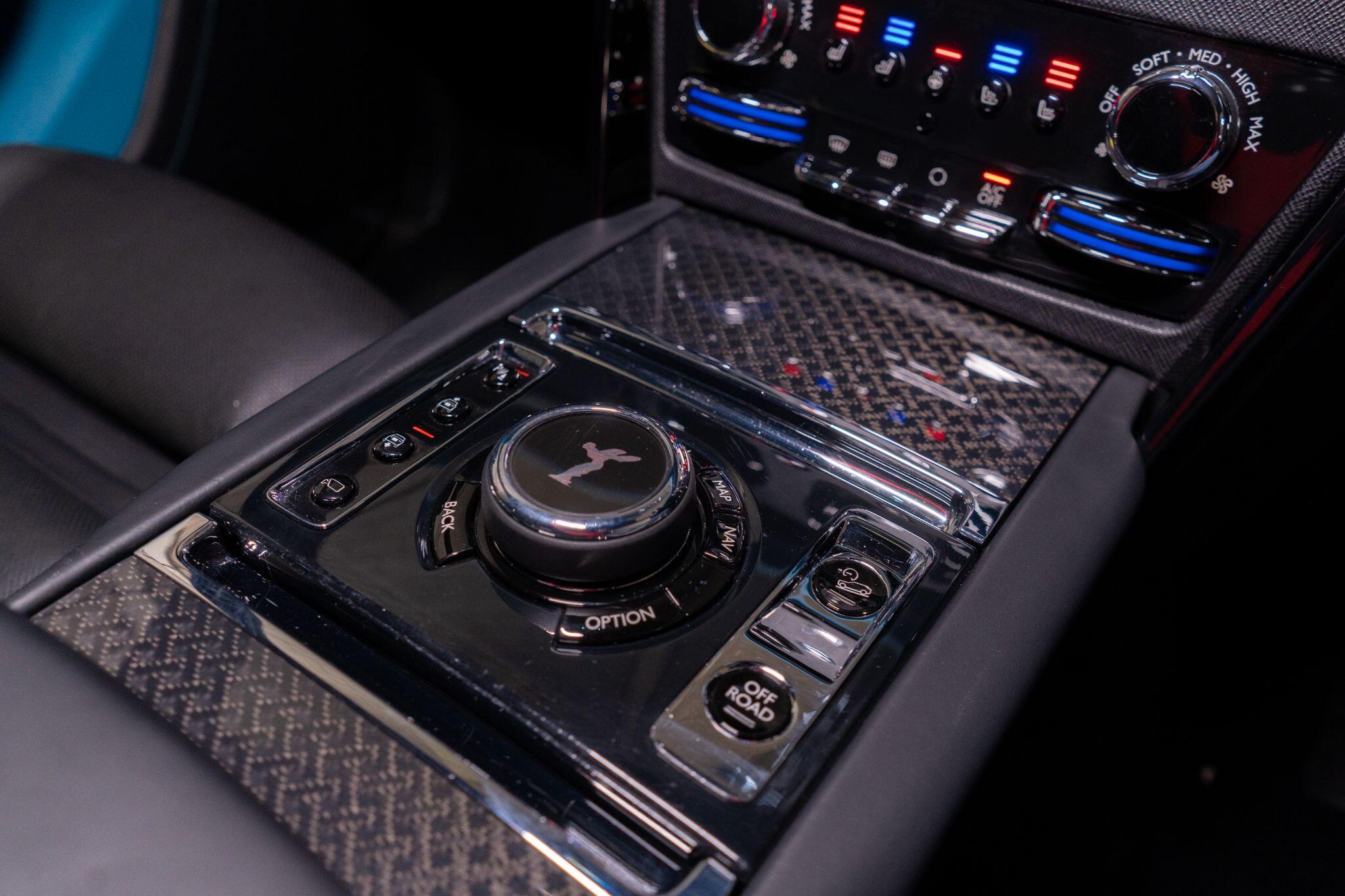 Rolls-Royce Cullinan view 36