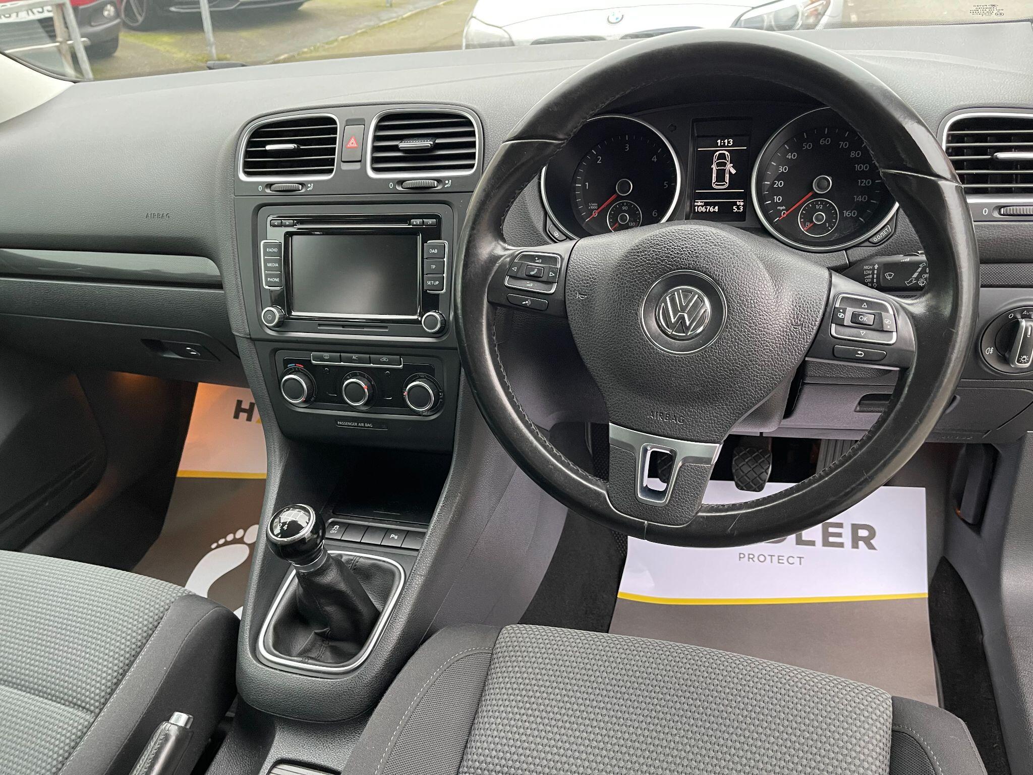 Volkswagen Golf view 33