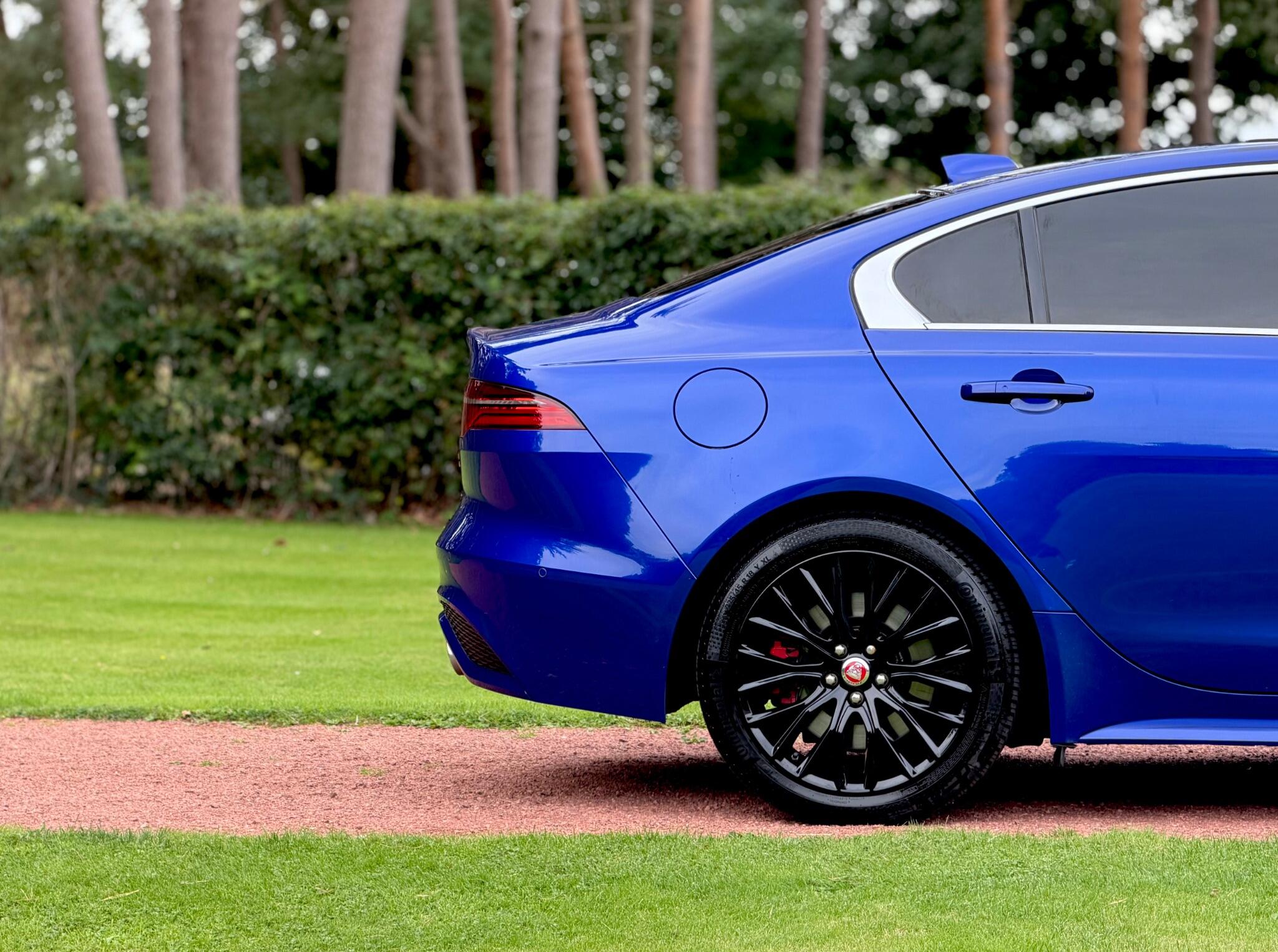 Jaguar Xe view 28